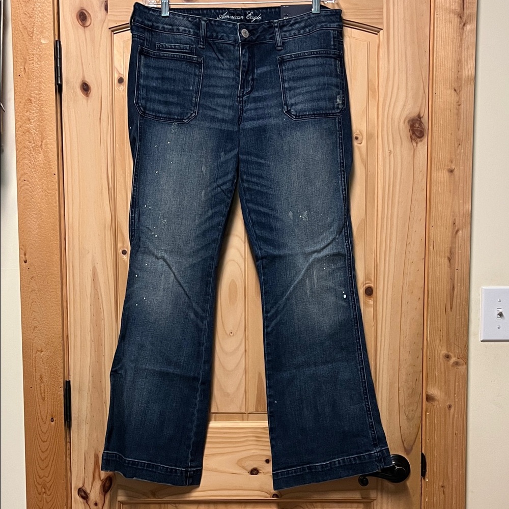 NWT AE Vintage Flair Dark Blue Jeans Distressed 14 Women’s